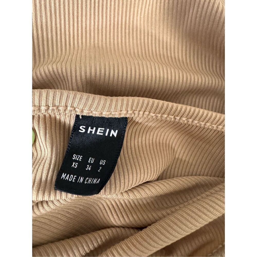 Tan tank top size XS - Picture 5 of 5